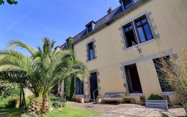 Maison à vendre    10 pièces • 287 m2 Auray