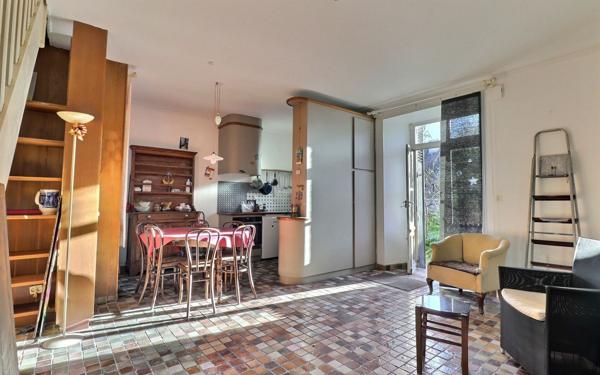 Maison à vendre    10 pièces • 287 m2 Auray