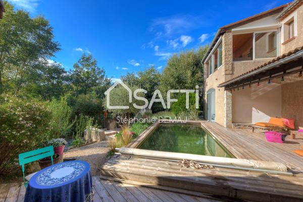 MAISON DE MACON AVEC DEPENDANCES- PISCINE-GARAGE