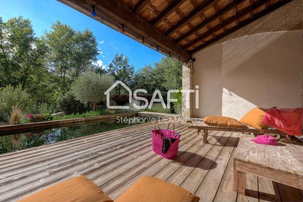 MAISON DE MACON AVEC DEPENDANCES- PISCINE-GARAGE