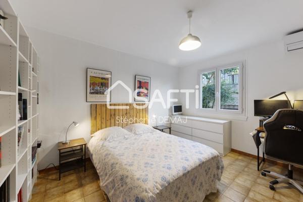 MAISON DE MACON AVEC DEPENDANCES- PISCINE-GARAGE