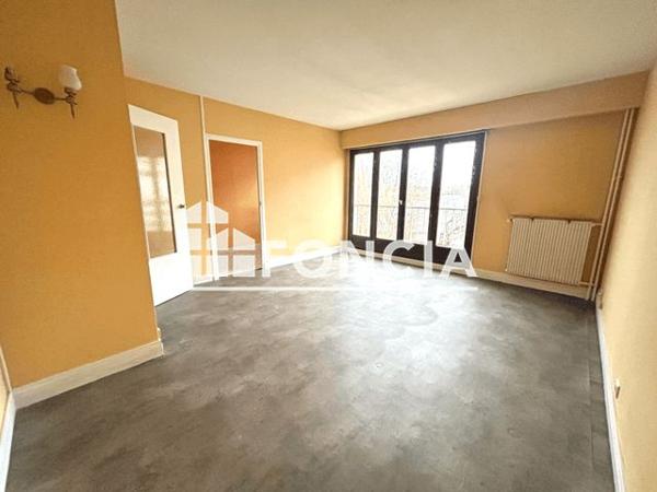 À vendre Studio 32.76 m² - Fresnes 94260
