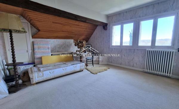 SAINT-PREST - CHARMANTE DEMEURE en Pierre de 144 m², 3 CHAMBRES. TERRAIN DIVISIBLE ET CONSTRUCTIBLE