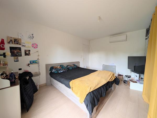 Maison Familiale économique, 4 chambres avec terrain intime