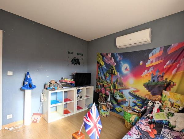 Maison Familiale économique, 4 chambres avec terrain intime