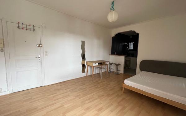 Appartement à louer    1 pièce • 24,70 m2 Nantes