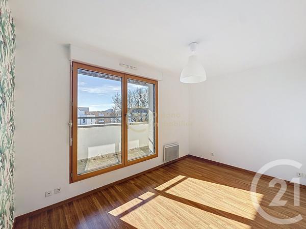 Appartement T4 à vendre  4 pièces - 74,19 m2 NOYAL CHATILLON SUR SEICHE - 35