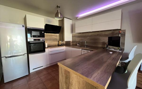 Appartement à vendre    2 pièces • 44,55 m2 Le Gosier