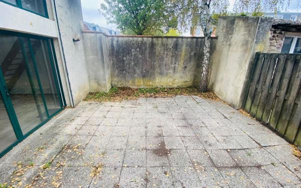 Maison à vendre    3 pièces • 97 m2 Saint-Quentin