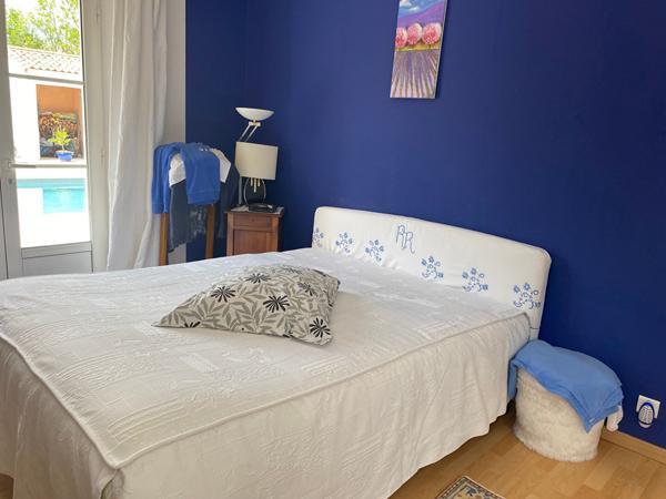 Maison Lagord 7 pièces 207 m2 ; 4 chambres ,piscine