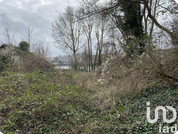 Terrain à vendre 1 210 m² Le Mée-sur-Seine