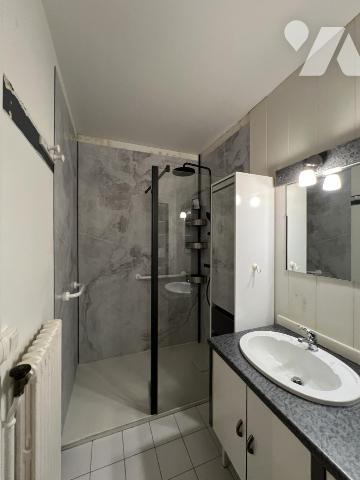 En hyper centre - RARE - APPARTEMENT T2 au RDC donnant sur cour