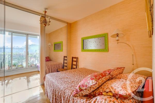 Appartement T2 à vendre  2 pièces - 54,79 m2 PARIS - 75015