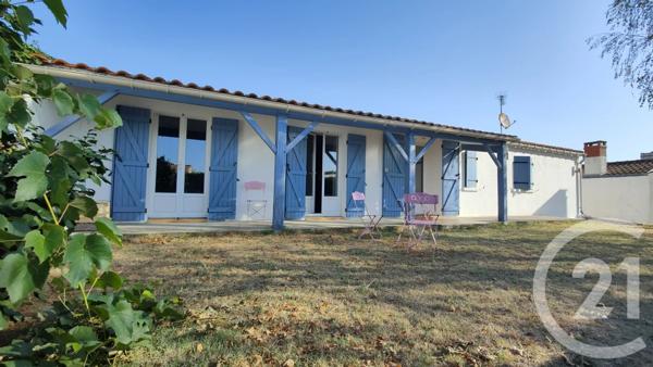 Maison à vendre  6 pièces - 134 m 2   COMMEQUIERS  - 85