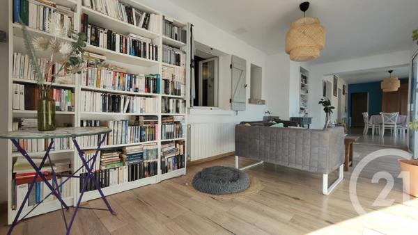 Maison à vendre  6 pièces - 134 m 2   COMMEQUIERS  - 85