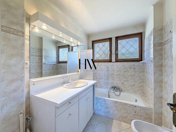 Maison à vendre - 3 chambres - COLLONGES SOUS SALEVE (74)