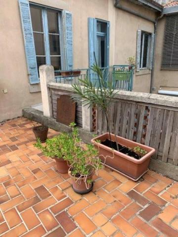 Dpt Aude (11), à vendre CARCASSONNE appartement T4 de 126 m²  3 chambres 1 terrasse