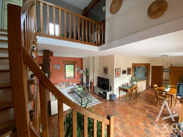 Fermette entièrement rénovée avec logement à OUZOUER SUR LOIRE