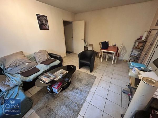 Appartement à vendre 2 pièces 47.77m² Sedan (08200)
