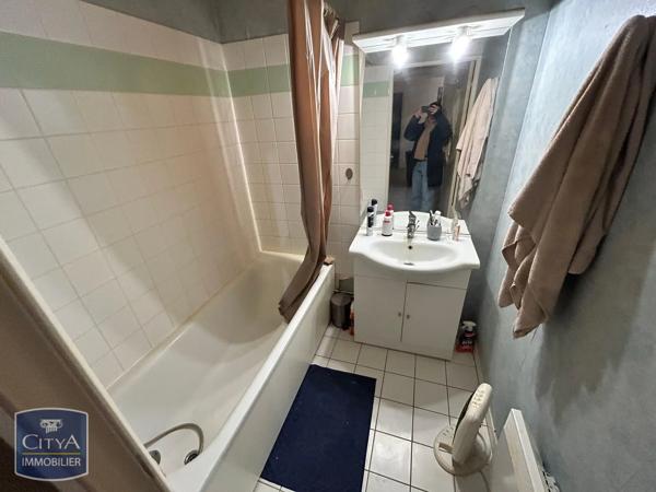 Appartement à vendre 2 pièces 47.77m² Sedan (08200)