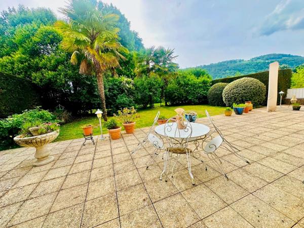 Appartement à vendre 5 pièces  ()