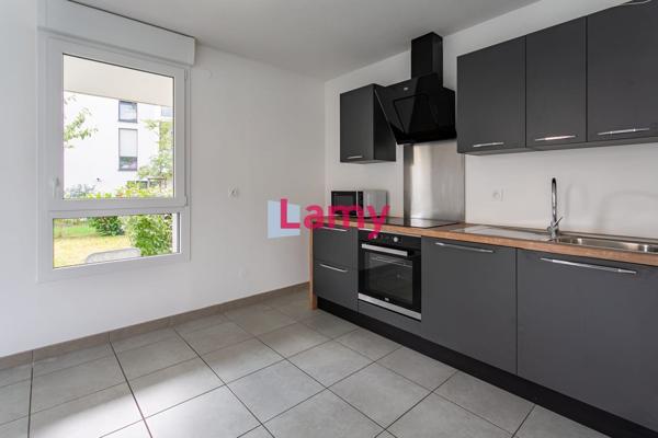 Parking + appartement