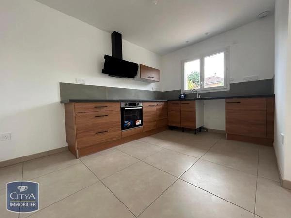 Maison à louer 3 pièces 73.05m² Crottet (01490)
