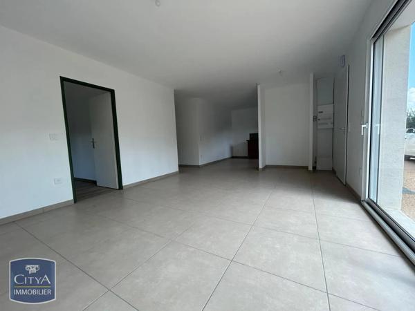 Maison à louer 3 pièces 73.05m² Crottet (01490)
