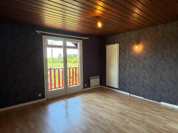 PAVILLON 4 CHAMBRES AVEC JARDIN,  GARAGE ET DÉPENDANCES