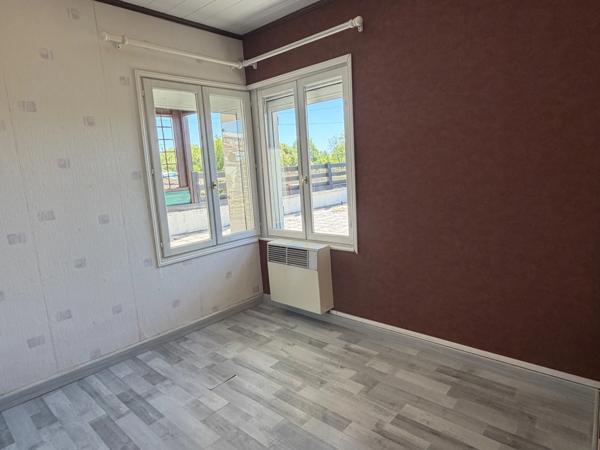 PAVILLON 4 CHAMBRES AVEC JARDIN,  GARAGE ET DÉPENDANCES