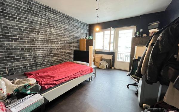 Maison à vendre    6 pièces • 170 m2 Saint-Max