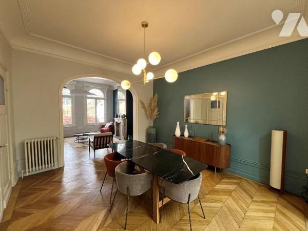 ROSENDALIENNE 200 M2 - 5 CHAMBRES - JARDIN - GARAGE - A VENDRE - ROSENDAEL.

SITUEE A PROXIMI...