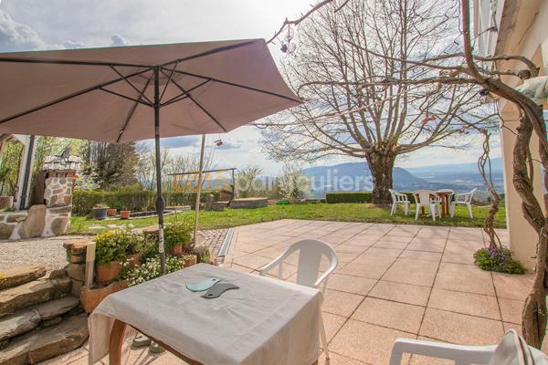 Vente
                Maison145 m² - 6 Pièces -
                    CRANVES SALES (74380)