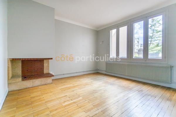 Vente
                Appartement62 m² - 2 Pièces -
                    CLERMONT-FERRAND (63000)