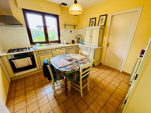 LA ROCHE SUR YON, MOULIN ROUGE, PLAIN PIED A VENDRE