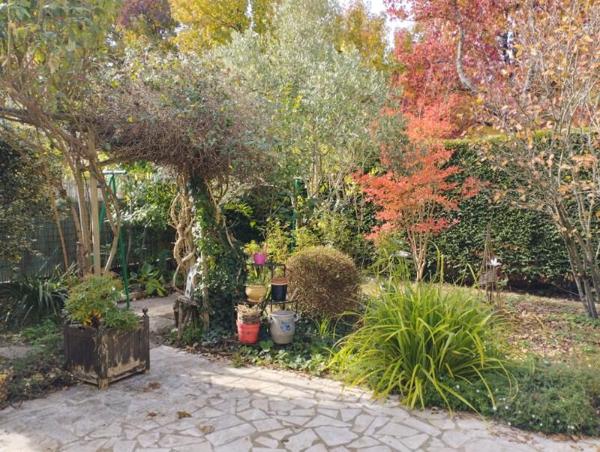 LA ROCHE SUR YON, MOULIN ROUGE, PLAIN PIED A VENDRE