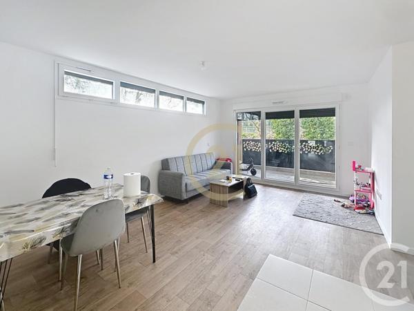 Appartement F3 à vendre  3 pièces - 58,78 m2 MONTREUIL - 93