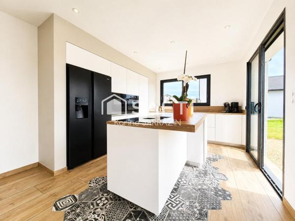 Grande maison contemporaine lumineuse de 160m² avec vie de plain-pied