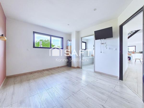 Grande maison contemporaine lumineuse de 160m² avec vie de plain-pied