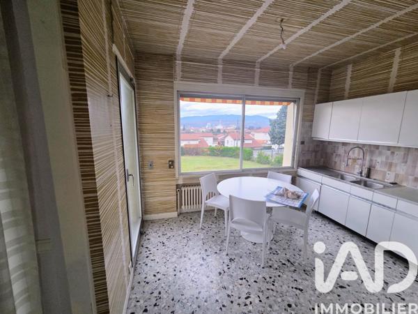 Maison à vendre 7 pièces 209 m² Salaise-sur-Sanne