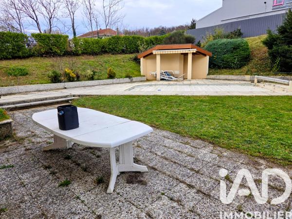 Maison à vendre 7 pièces 209 m² Salaise-sur-Sanne