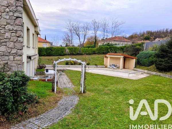 Maison à vendre 7 pièces 209 m² Salaise-sur-Sanne