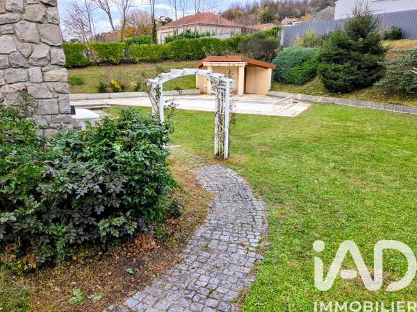 Maison à vendre 7 pièces 209 m² Salaise-sur-Sanne