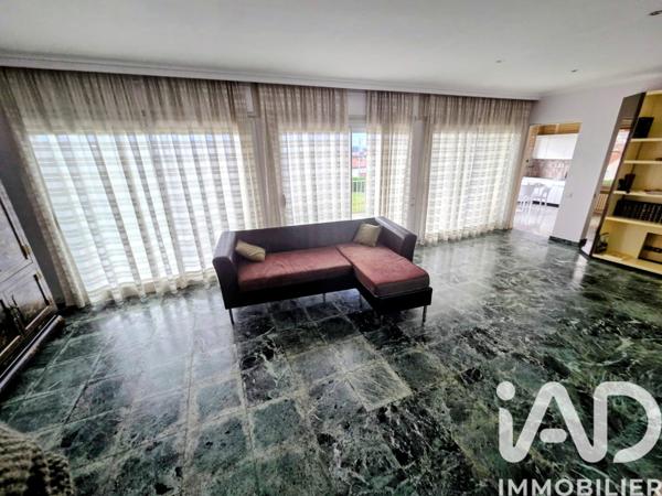 Maison à vendre 7 pièces 209 m² Salaise-sur-Sanne