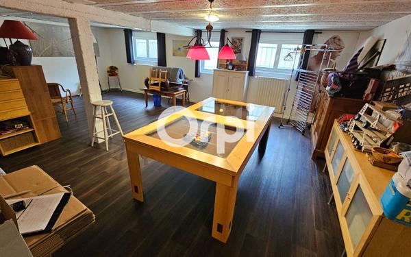 Maison à vendre    6 pièces •  Veyre-Monton