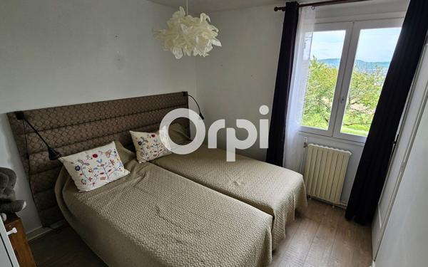 Maison à vendre    6 pièces •  Veyre-Monton