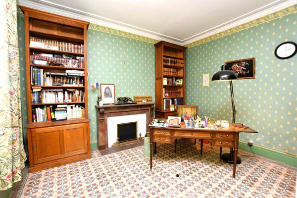 Maison de Maître 276m² habitable, jardin, dépendances