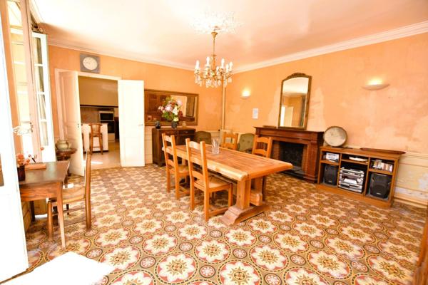 Maison de Maître 276m² habitable, jardin, dépendances