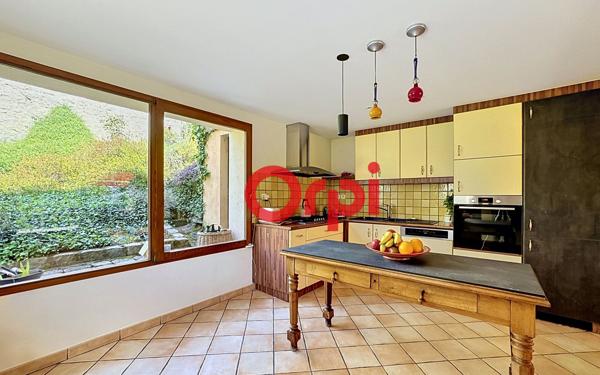 Maison à vendre    5 pièces • 130 m2 Oullins