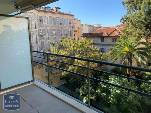 Appartement à louer 2 pièces 42.41m² Nice (06000)